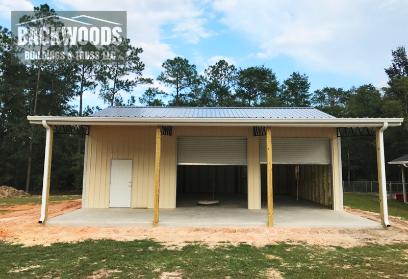 enclosed-pole-barn-garage-doors